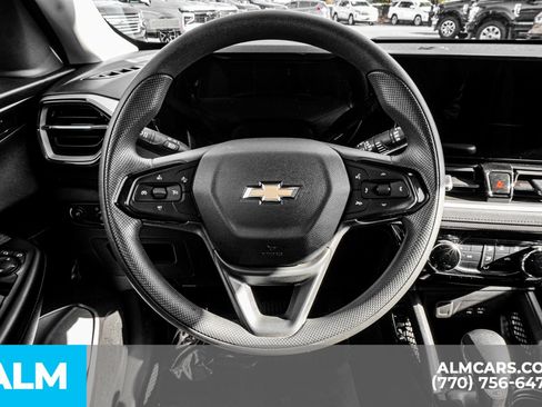 Used 2025 Chevrolet TrailBlazer LT image 31