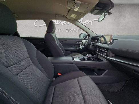 New 2026 Nissan Rogue SV FWD image 24