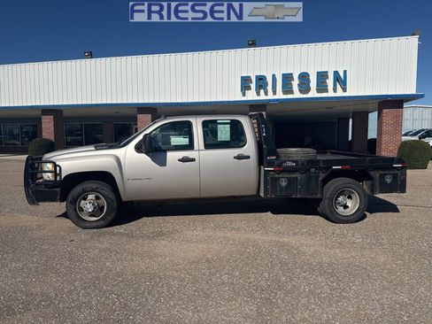 Used 2008 Chevrolet Silverado 3500 W/T image 2