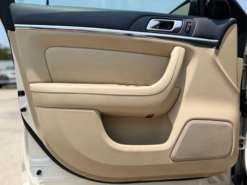 Used 2009 Lincoln MKS FWD image 13
