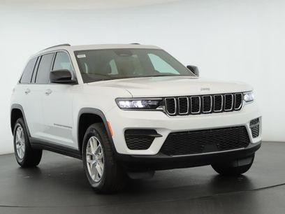 New 2025 Jeep Grand Cherokee Laredo X