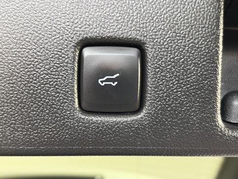 Used 2022 Ford Escape SEL AWD/4WD image 22