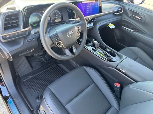 New 2026 Toyota Crown XLE image 15