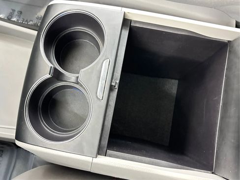 Used 2020 Toyota Sienna LE image 22