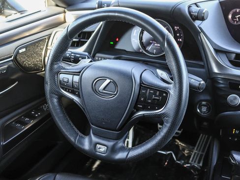 Used 2021 Lexus ES 250 F Sport w/ Accessory Package 2 AWD/4WD image 18