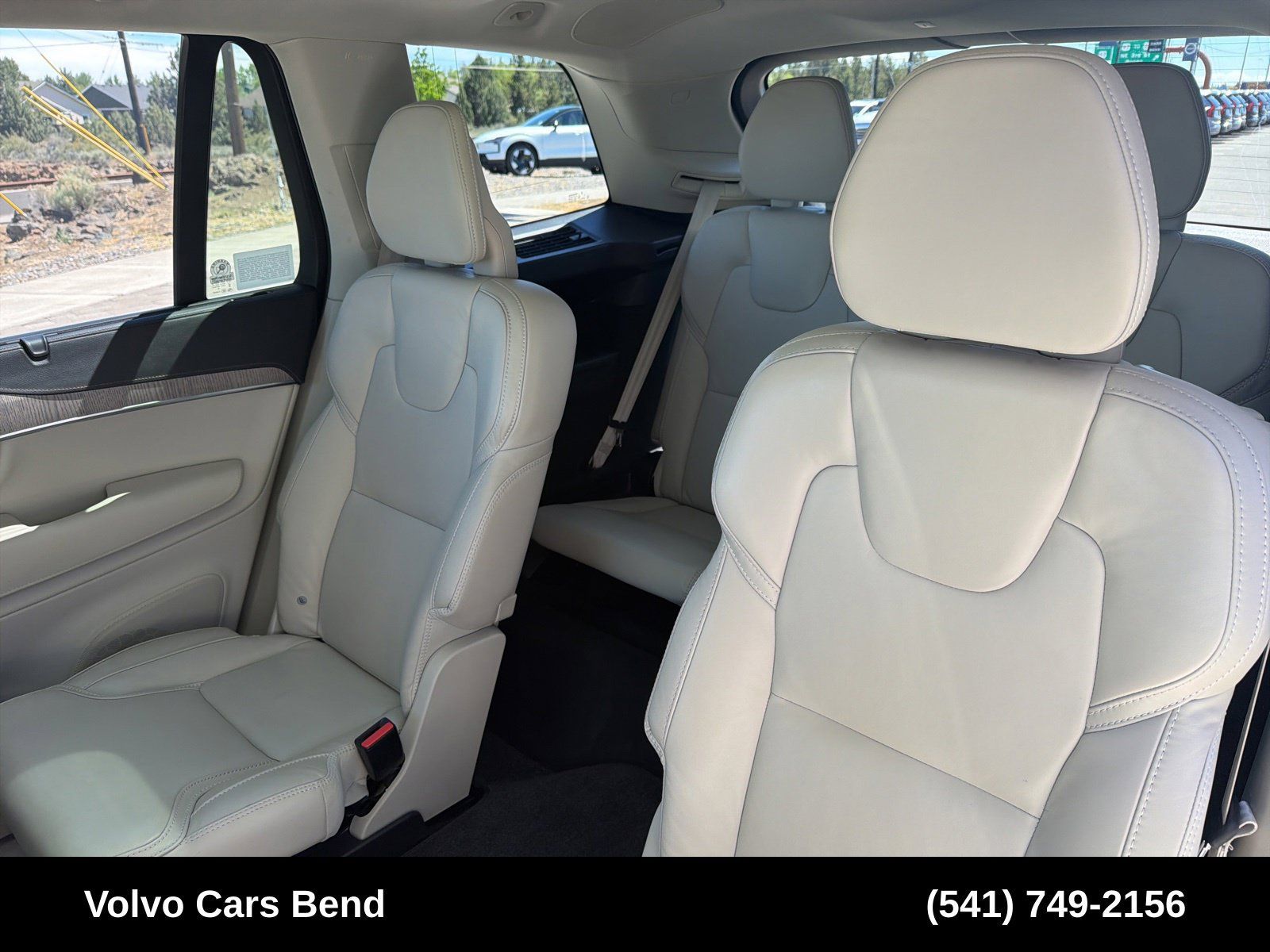 Used 2023 Volvo XC90 T8 Ultimate AWD/4WD image 22