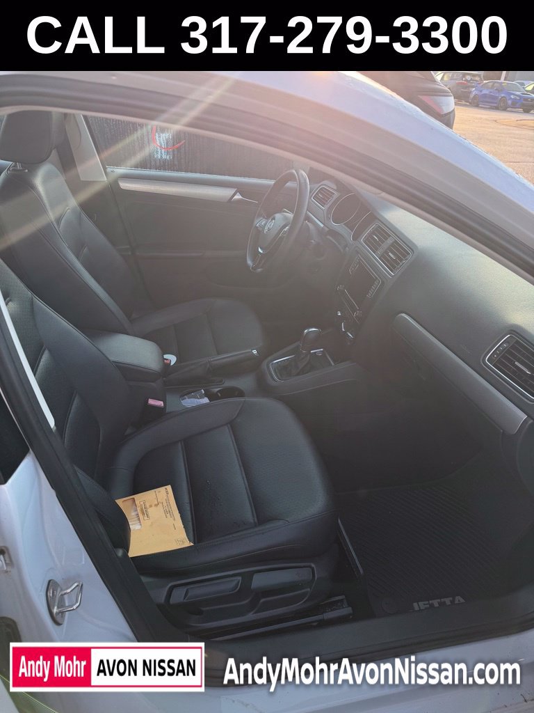 Used 2017 Volkswagen Jetta SE FWD image 9
