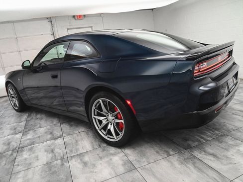 Used 2025 Dodge Charger R/T Scat Pack w/ Track Pack image 4