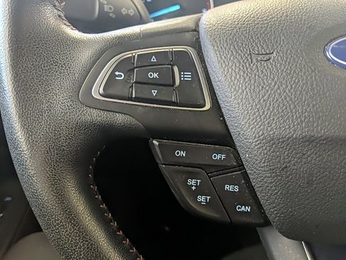 Certified 2022 Ford EcoSport SE w/ SE Convenience Package image 16