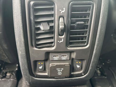 Used 2024 Dodge Durango GT image 27