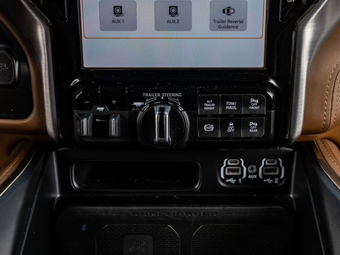 Used 2023 RAM 3500 Limited AWD/4WD image 27