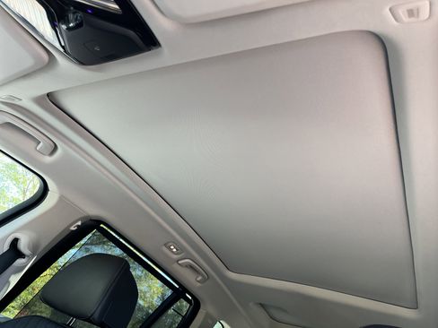 Used 2023 BMW X7 xDrive40i image 19