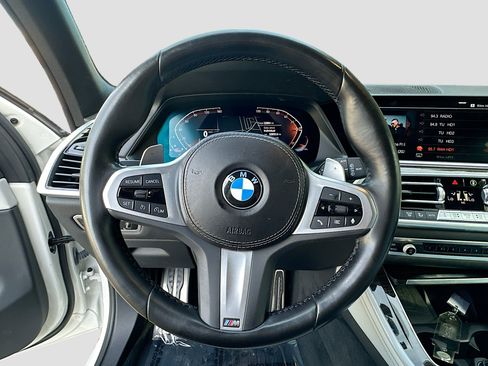 Certified 2023 BMW X5 sDrive40i w/ M Sport Package image 11