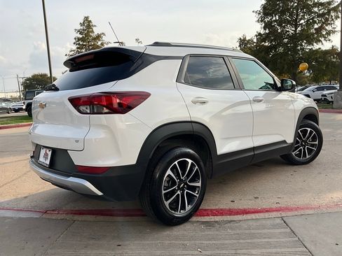 Used 2025 Chevrolet TrailBlazer LT image 6