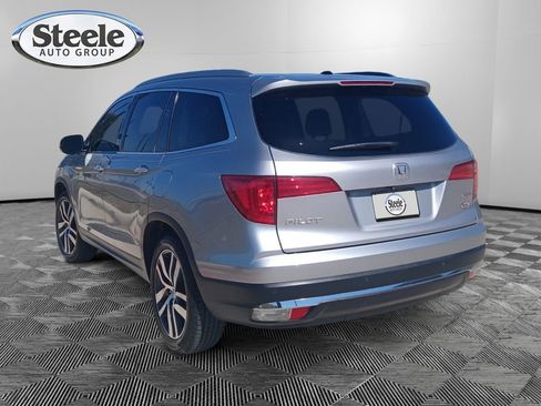 Used 2017 Honda Pilot Touring image 3