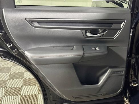 Used 2024 Honda CR-V Sport image 19
