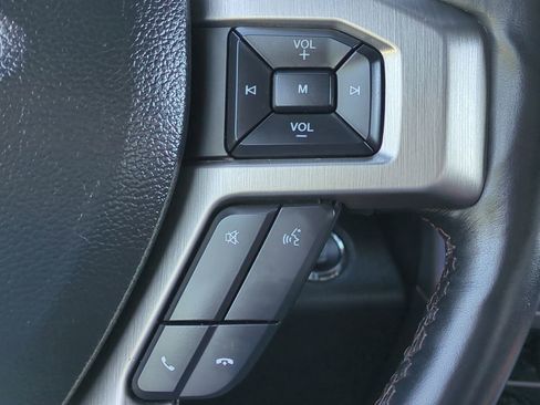 Used 2022 Ford F250 Platinum image 25