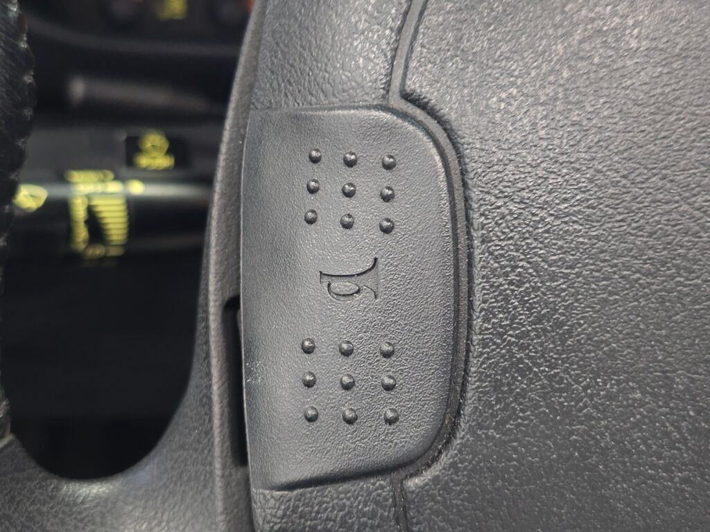 Used 1993 Chevrolet Camaro Z28 RWD image 62