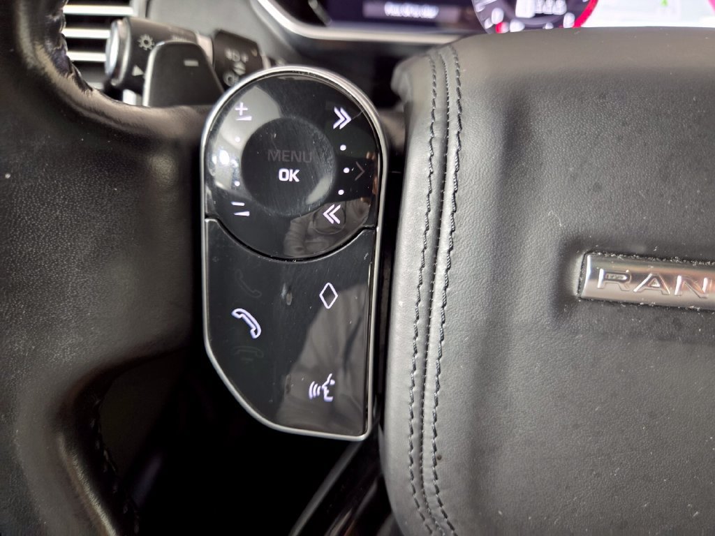 Used 2022 Land Rover Range Rover AWD/4WD image 17