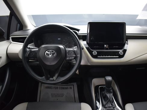 Used 2024 Toyota Corolla LE image 14
