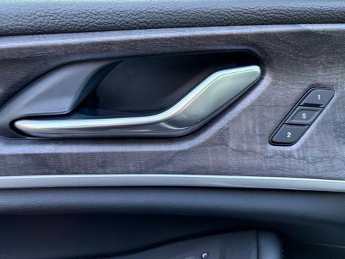 New 2025 Jeep Grand Cherokee Limited w/ Black Appearance Package image 15