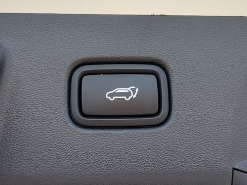 Used 2025 Hyundai Tucson SEL FWD image 13