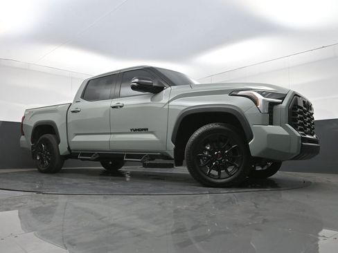 Used 2024 Toyota Tundra Limited w/ TRD Off-Road Package AWD/4WD image 27