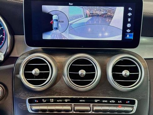 Used 2023 Mercedes-Benz GLC 300 4MATIC Coupe image 14