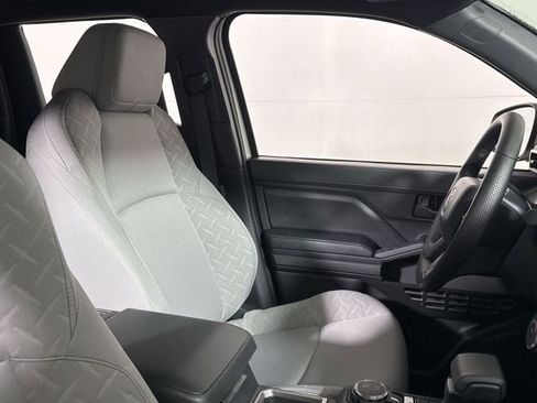 New 2025 Toyota Tacoma SR5 image 12