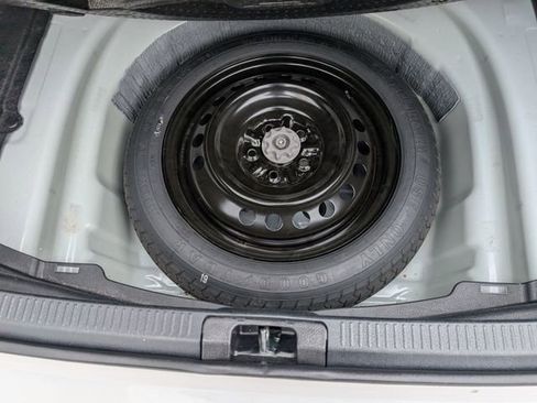 Used 2025 Toyota Camry SE image 24