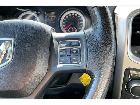 Used 2017 RAM 1500 Express AWD/4WD image 27