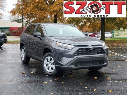 New 2025 Toyota RAV4 LE