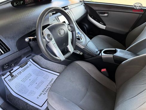 Used 2012 Toyota Prius Two FWD image 13