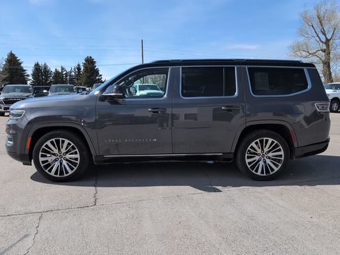 Used 2024 Jeep Grand Wagoneer Series III AWD/4WD image 6