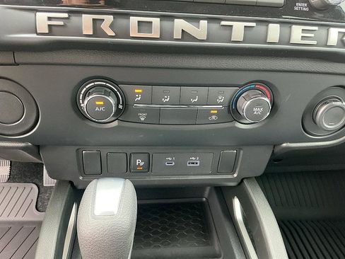 New 2026 Nissan Frontier SV image 19