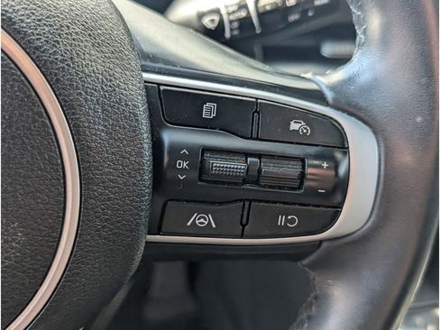 Used 2024 Kia Sportage X-Line w/ X-Line Premium Package image 19
