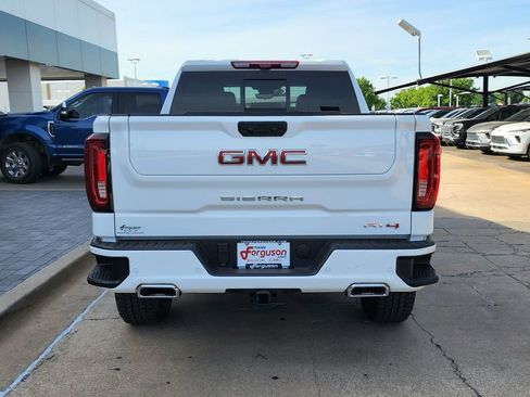 New 2026 GMC Sierra 1500 AT4 w/ AT4 Premium Package AWD/4WD image 5