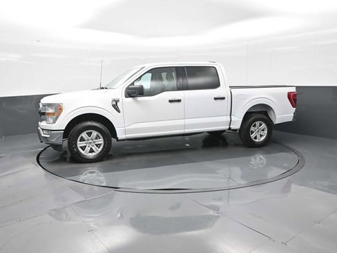 Used 2022 Ford F150 XLT w/ Equipment Group 301A Mid image 5