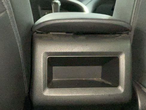 Used 2018 Toyota Camry SE image 26