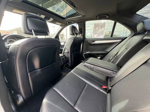 Used 2014 Mercedes-Benz C 250 Sedan image 17
