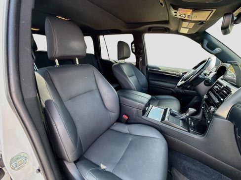 Used 2023 Lexus GX 460 Premium w/ Premium Package AWD/4WD image 29