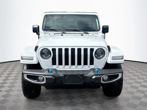 Used 2023 Jeep Wrangler Unlimited Sahara w/ Cold Weather Group AWD/4WD image 2