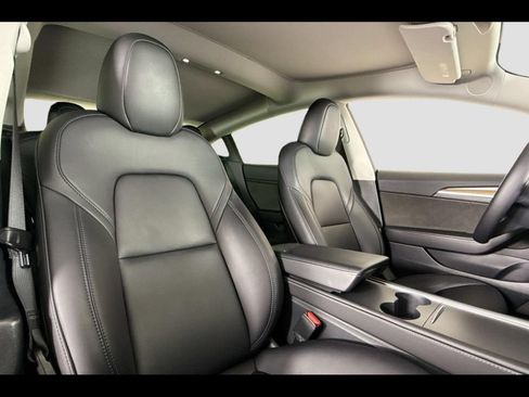 Used 2023 Tesla Model 3 Standard Range RWD image 14
