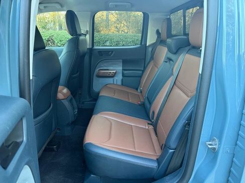 Used 2023 Ford Maverick Lariat image 22