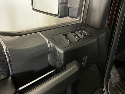 Used 2018 Ford F150 XLT w/ Equipment Group 302A Luxury image 27