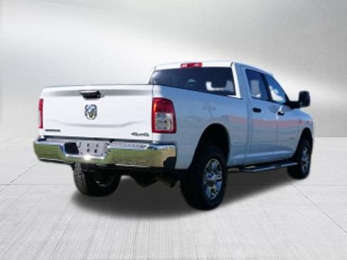 Used 2024 RAM 2500 Big Horn AWD/4WD image 3