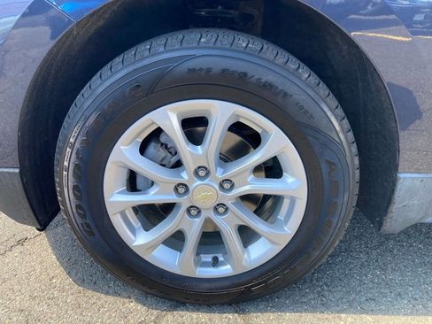 Used 2019 Chevrolet Equinox LT w/ Sun & Navigation Package AWD/4WD image 27