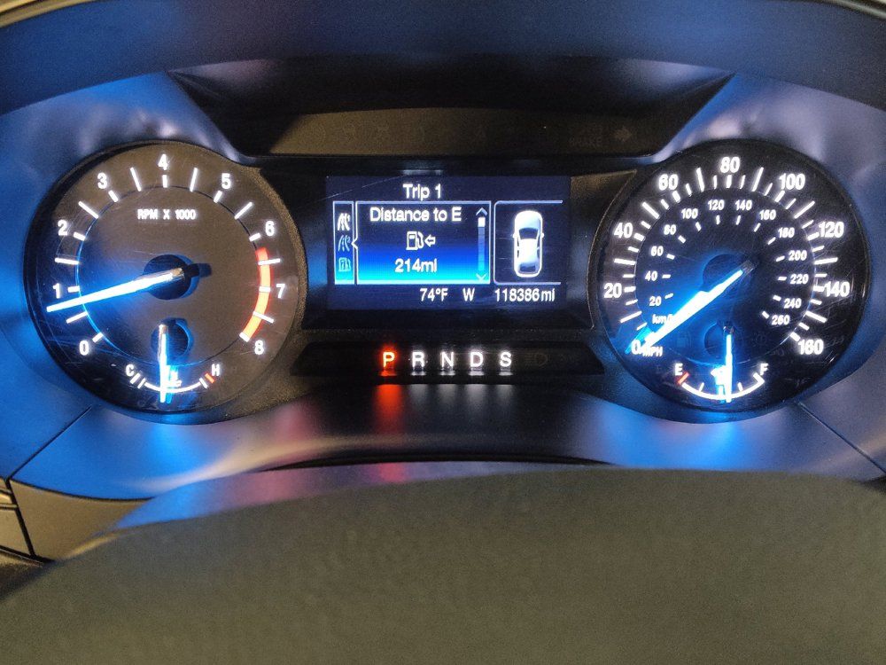 Used 2014 Ford Fusion SE w/ Equipment Group 202A FWD image 23