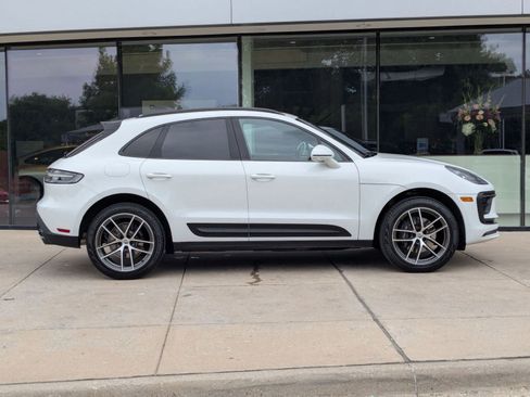 Certified 2026 Porsche Macan AWD/4WD image 8