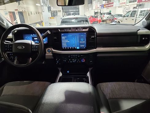 Used 2023 Ford F250 XLT w/ 360-Degree Camera Package image 8